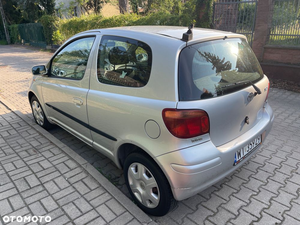 Toyota Yaris 1.3 Luna - 2