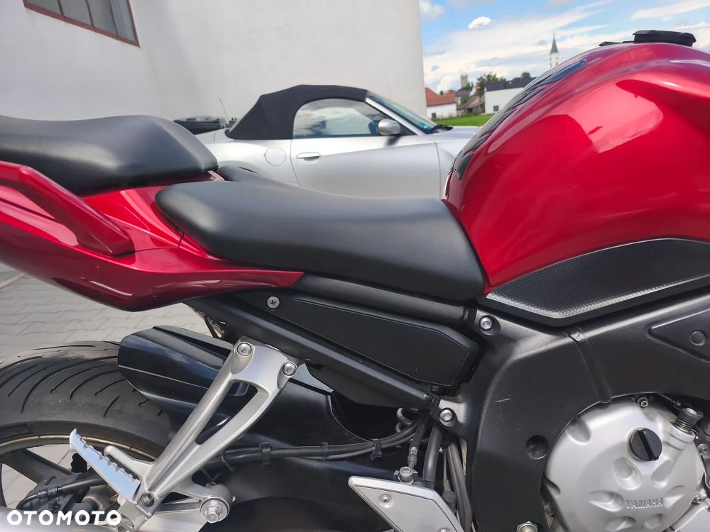 Yamaha FZ - 21