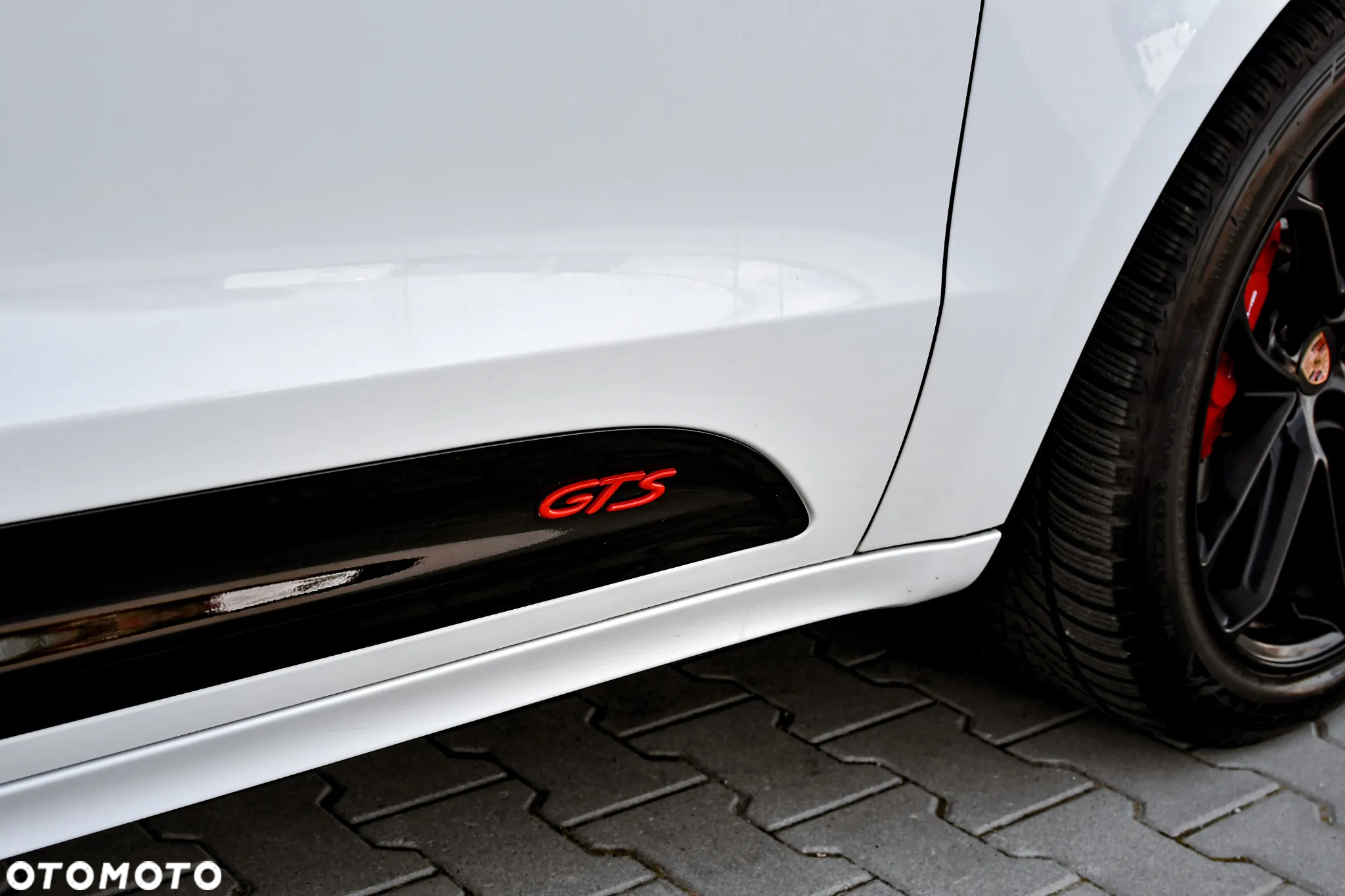 Porsche Macan Standard - 30