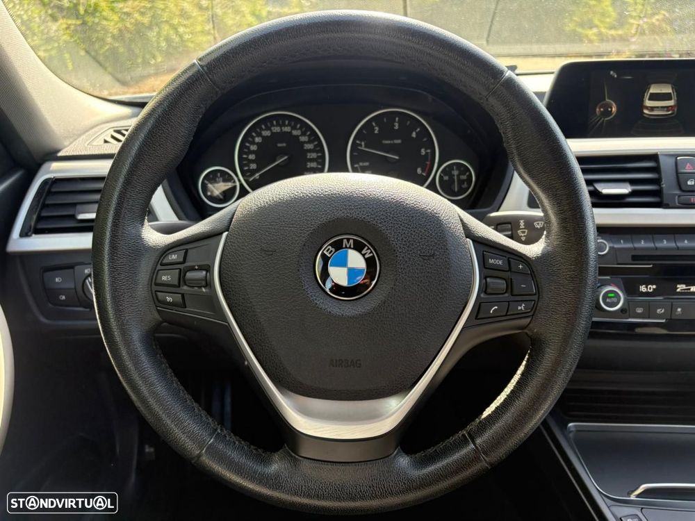 BMW 318 - 21