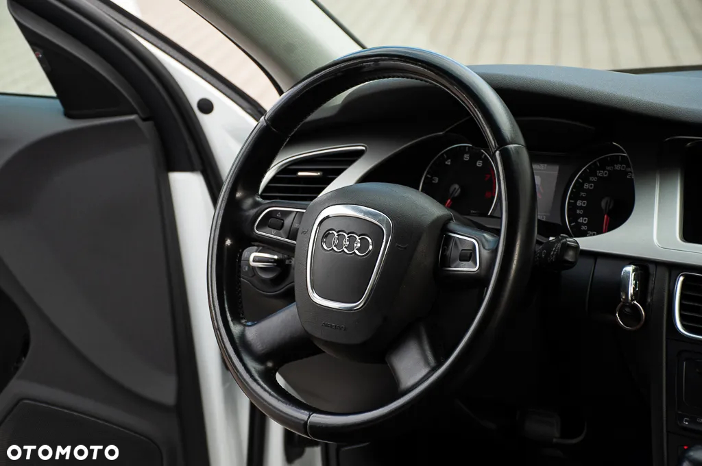 Audi A4 Allroad 2.0 TFSI Quattro S tronic - 32
