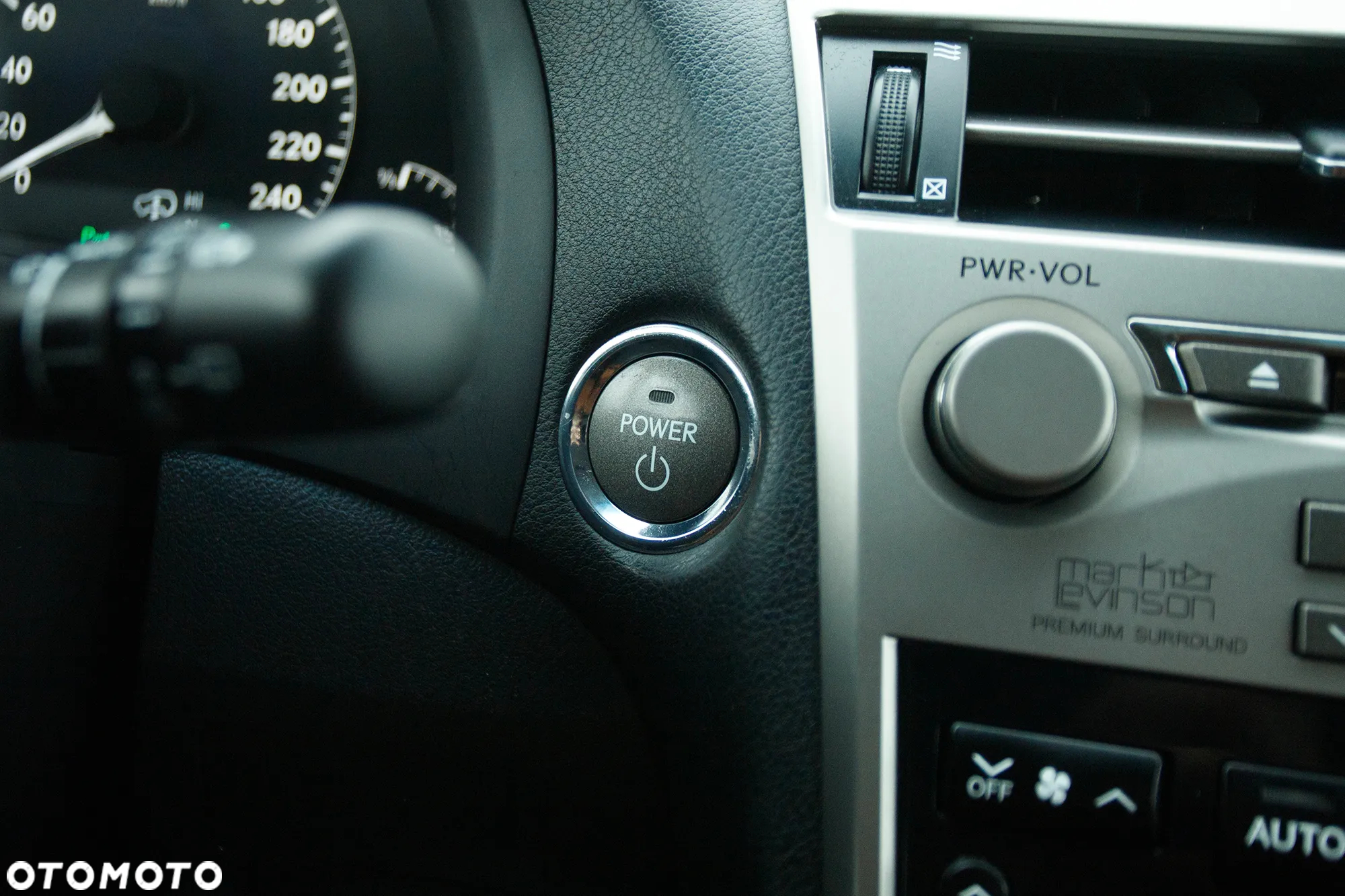 Lexus RX 450h Prestige - 31