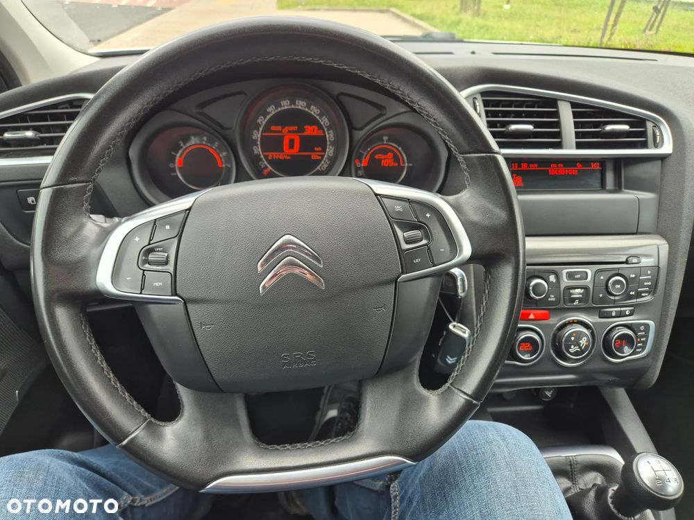 Citroën C4 HDi 90 Attraction - 12