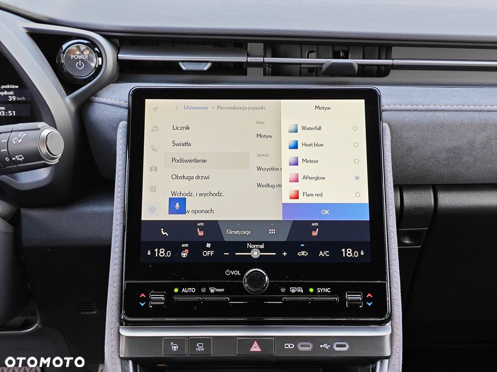 Lexus LBX 1.5 Hybrid Cool - 30