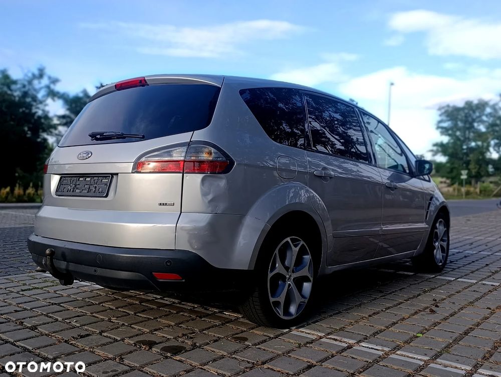 Ford S-Max - 6