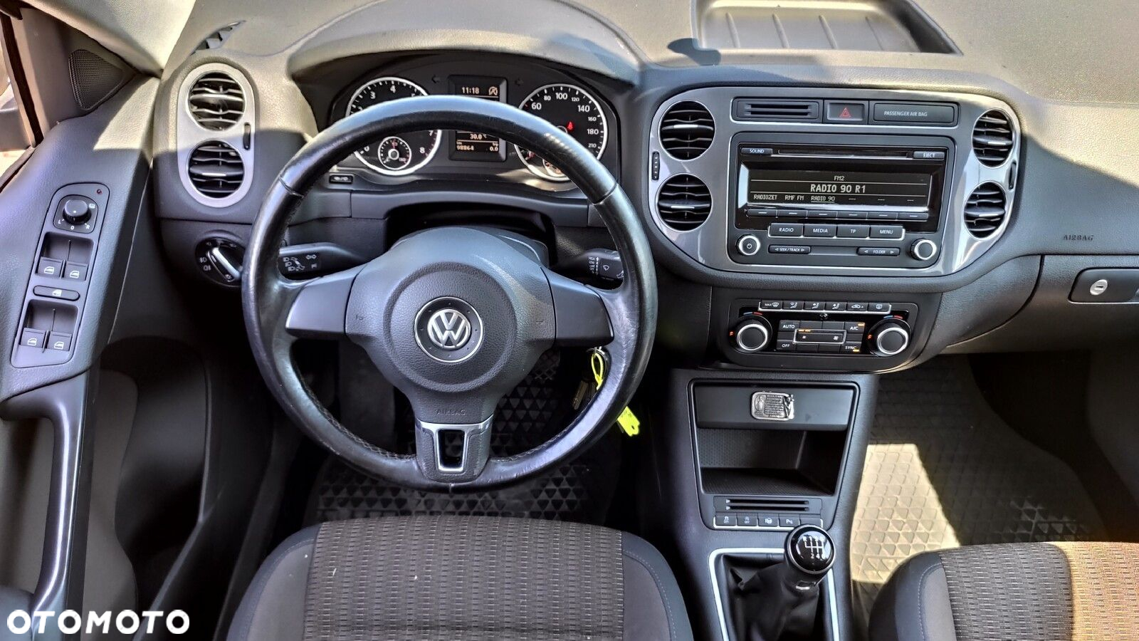 Volkswagen Tiguan - 25