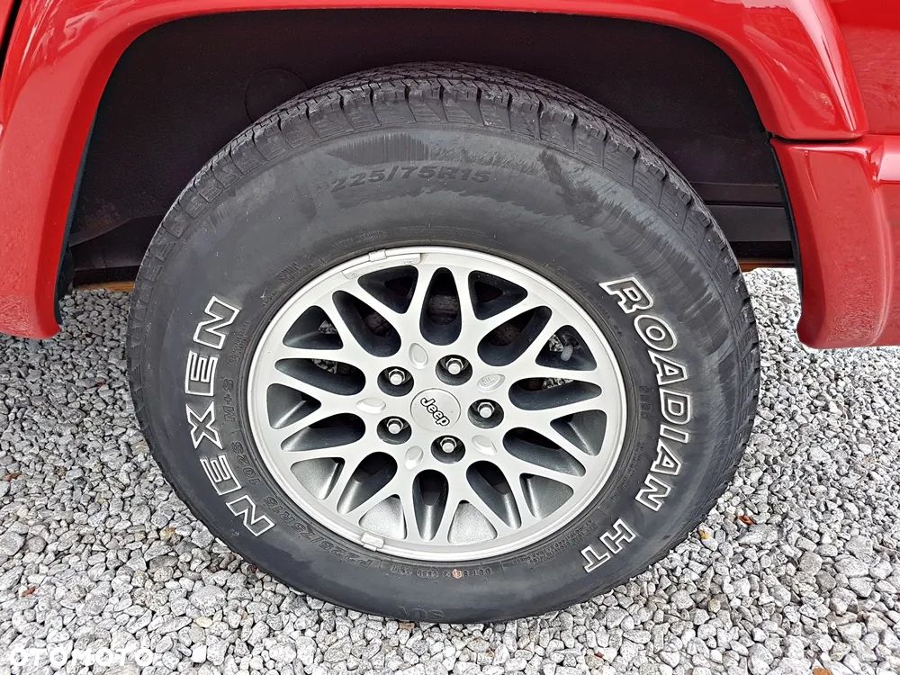 Jeep Cherokee 2.5 TD - 32
