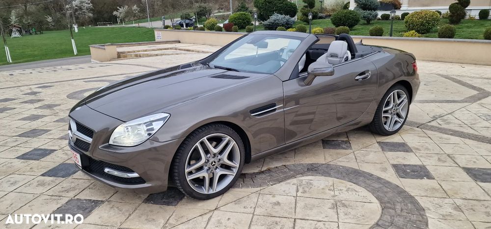 Mercedes-Benz SLK 250 CDI (BlueEFFICIENCY) - 3