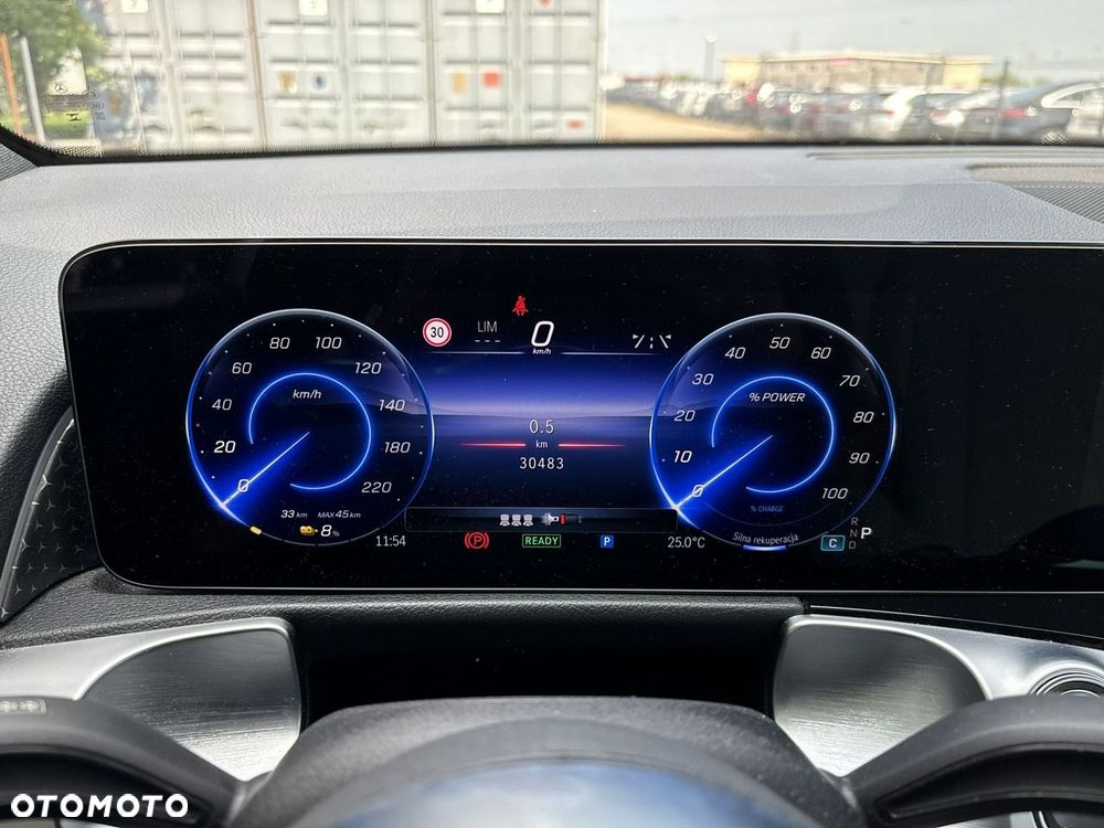 Mercedes-Benz EQB 250 70.5kWh Progressive - 23