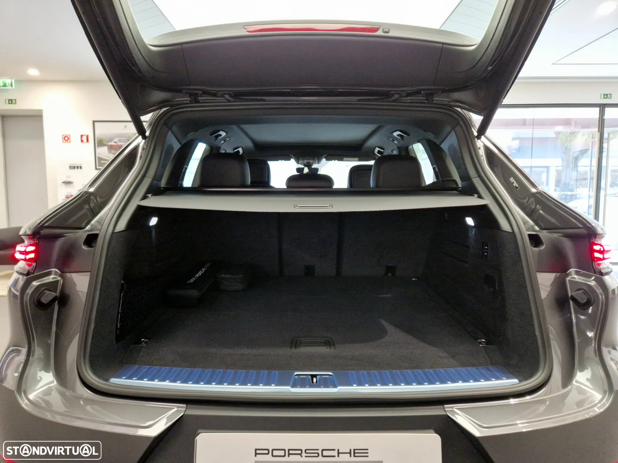Porsche Cayenne E-Hybrid - 33
