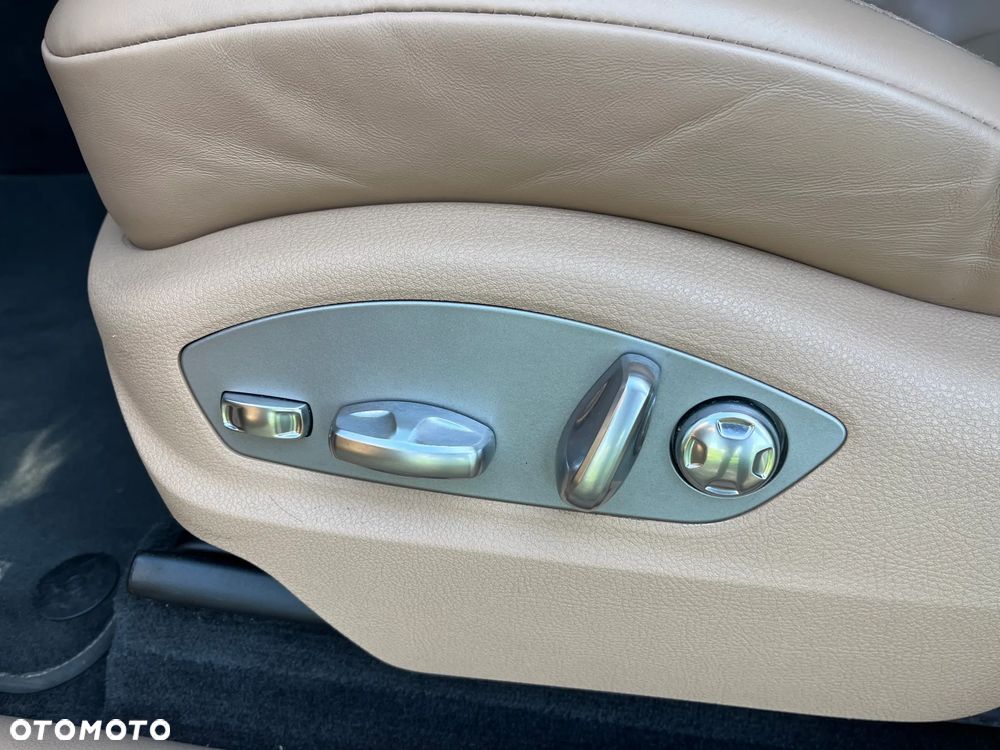 Porsche Macan Standard - 18