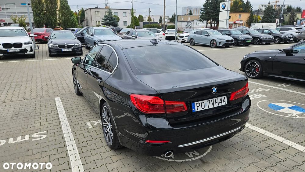 BMW Seria 5 520d Efficient Dynamics Luxury Line sport - 18