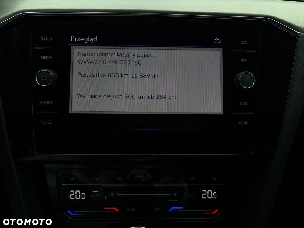 Volkswagen Passat 2.0 TSI Elegance DSG - 18