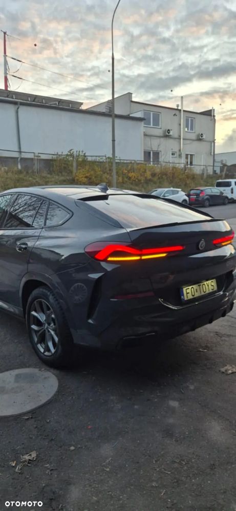BMW X6 - 10