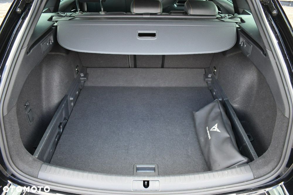 Cupra Leon Sportstourer 1.5 eTSI mHEV DSG - 8