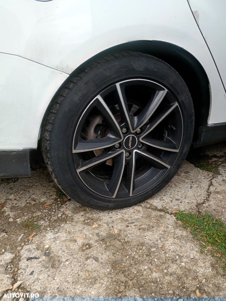 Ford Focus 1.5 TDCi ST-Line - 17