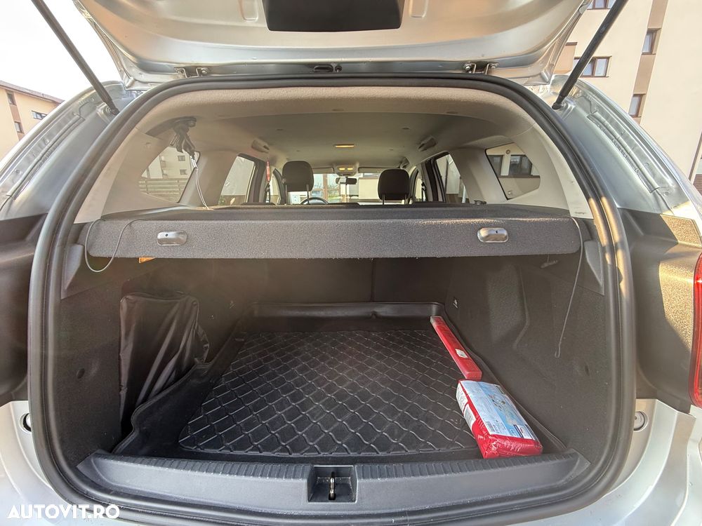 Dacia Duster TCe 100 Comfort - 4
