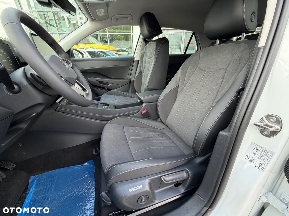 Volkswagen T-Roc 1.5 eTSI Style DSG - 8