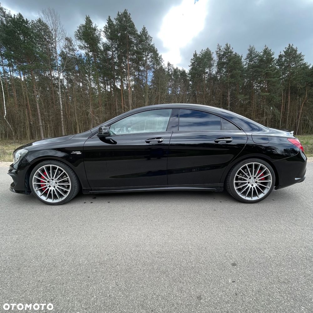 Mercedes-Benz CLA AMG 45 4Matic 7G-DCT - 4