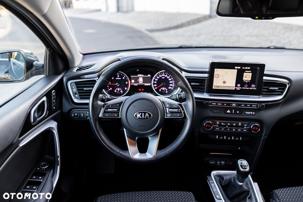 Kia Ceed 1.6 CRDi Platinum Edition - 33