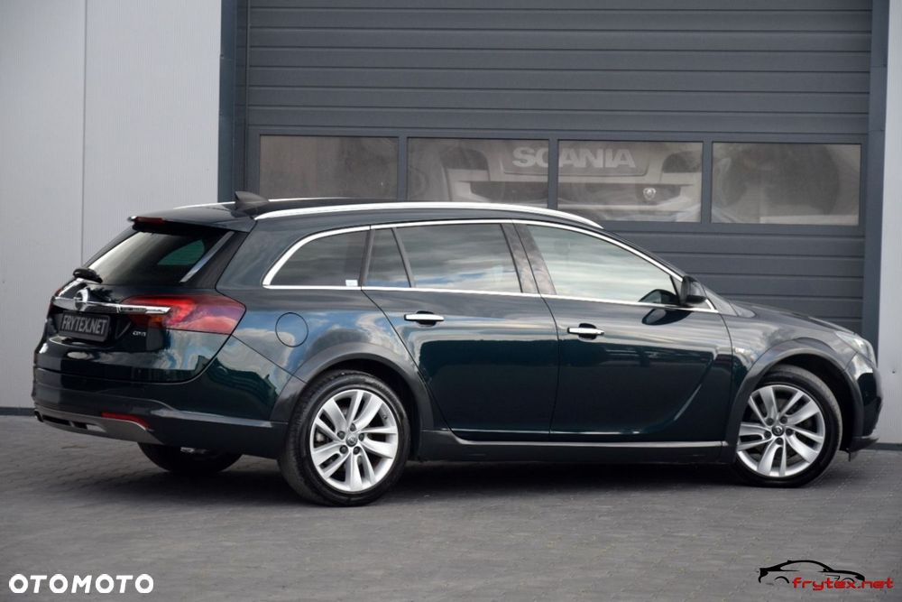 Opel Insignia - 12