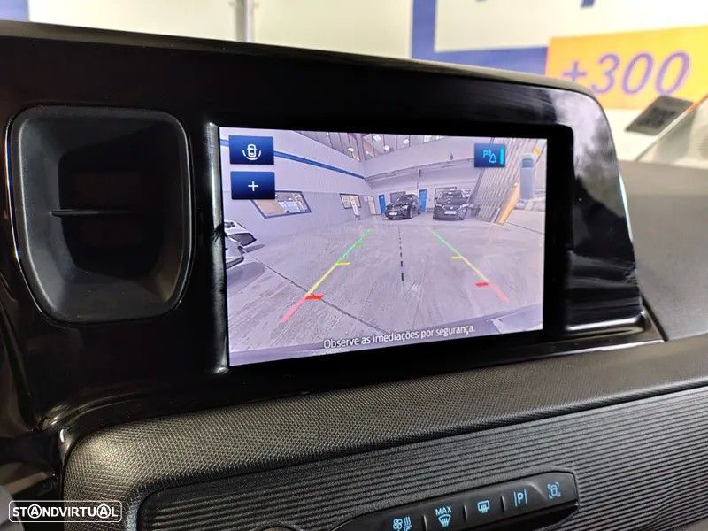 Ford Tourneo Courier 1.0 EcoBoost Trend - 21