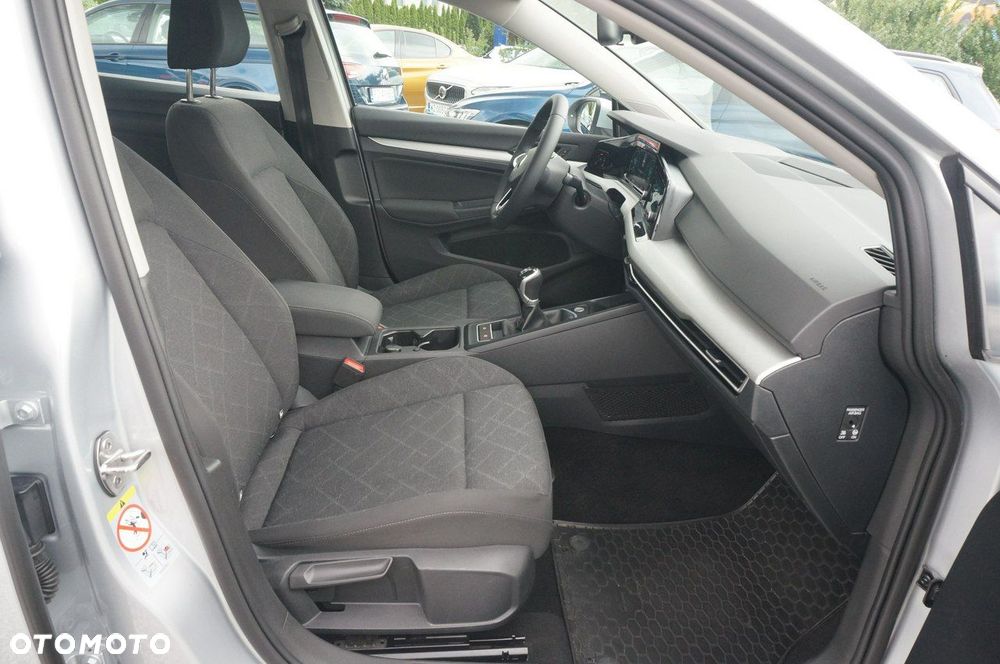 Volkswagen Golf VIII 2.0 TDI Life - 27