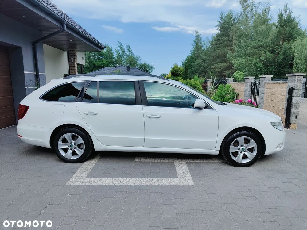 Skoda Superb 2.0 TDI Green tec Ambition - 36