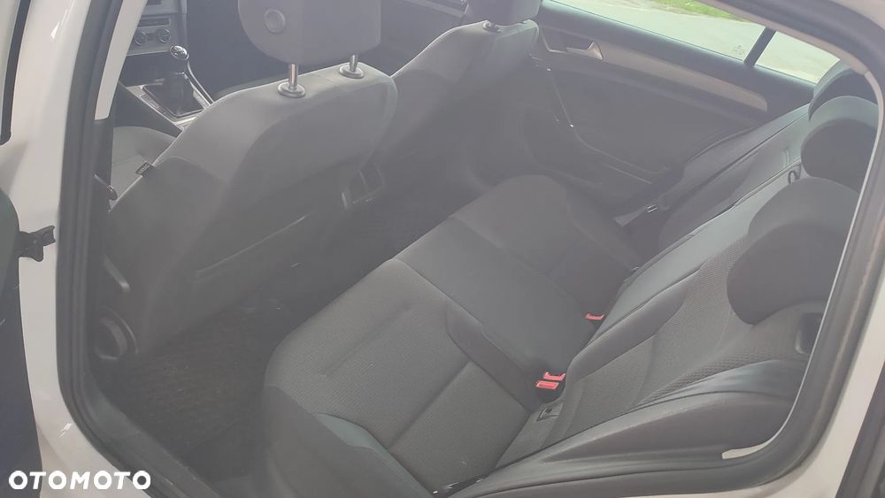 Volkswagen Golf VII 1.2 TSI BMT Comfortline - 31