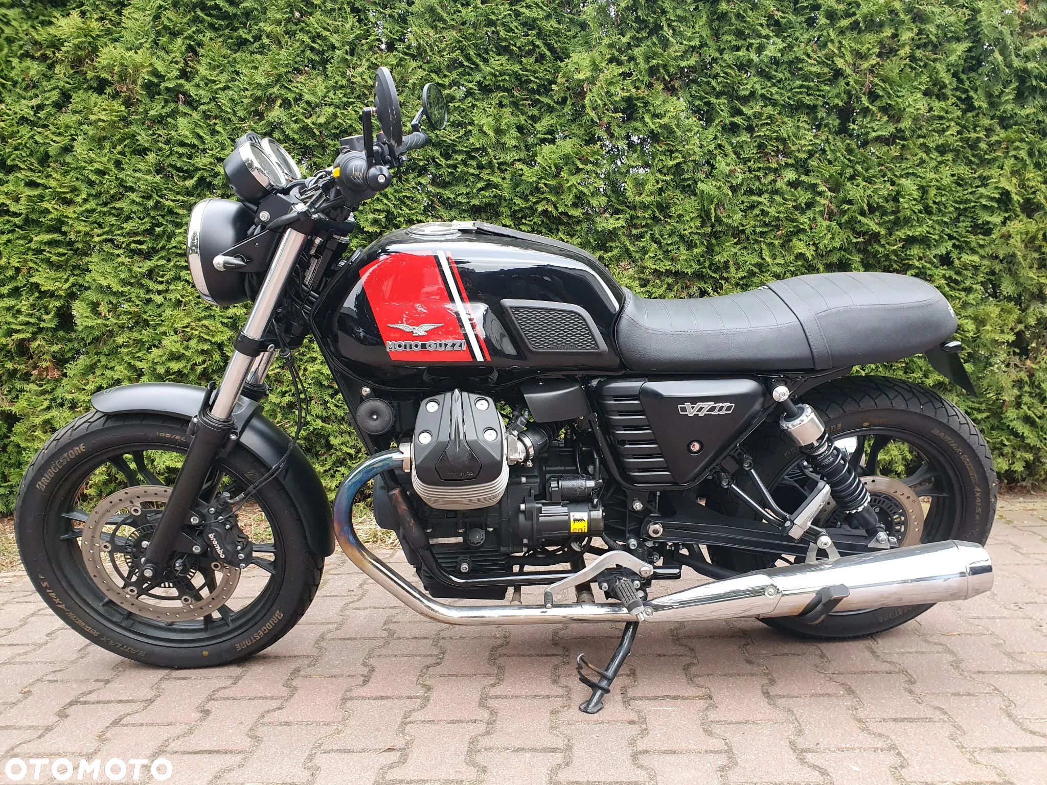 Moto Guzzi V7 - 1