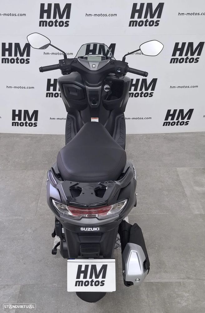 Suzuki Burgman 125 STREET - 7