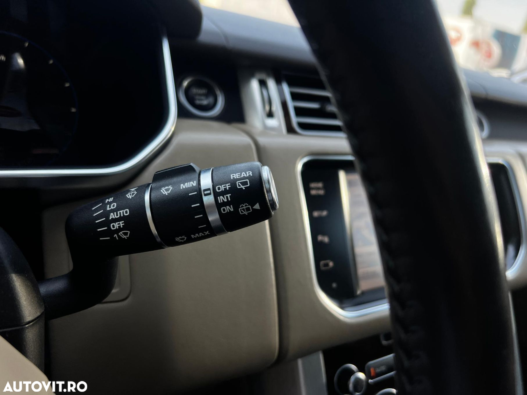 Land Rover Range Rover Vogue - 25