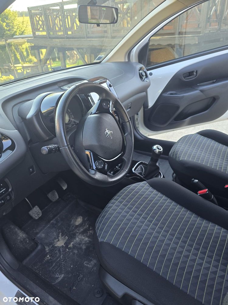 Peugeot 108 VTI 72 Style - 12