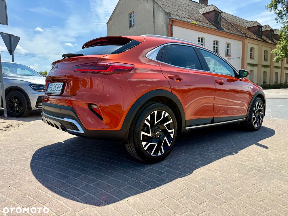 Kia XCeed 1.5 T-GDI L Business Line DCT - 25