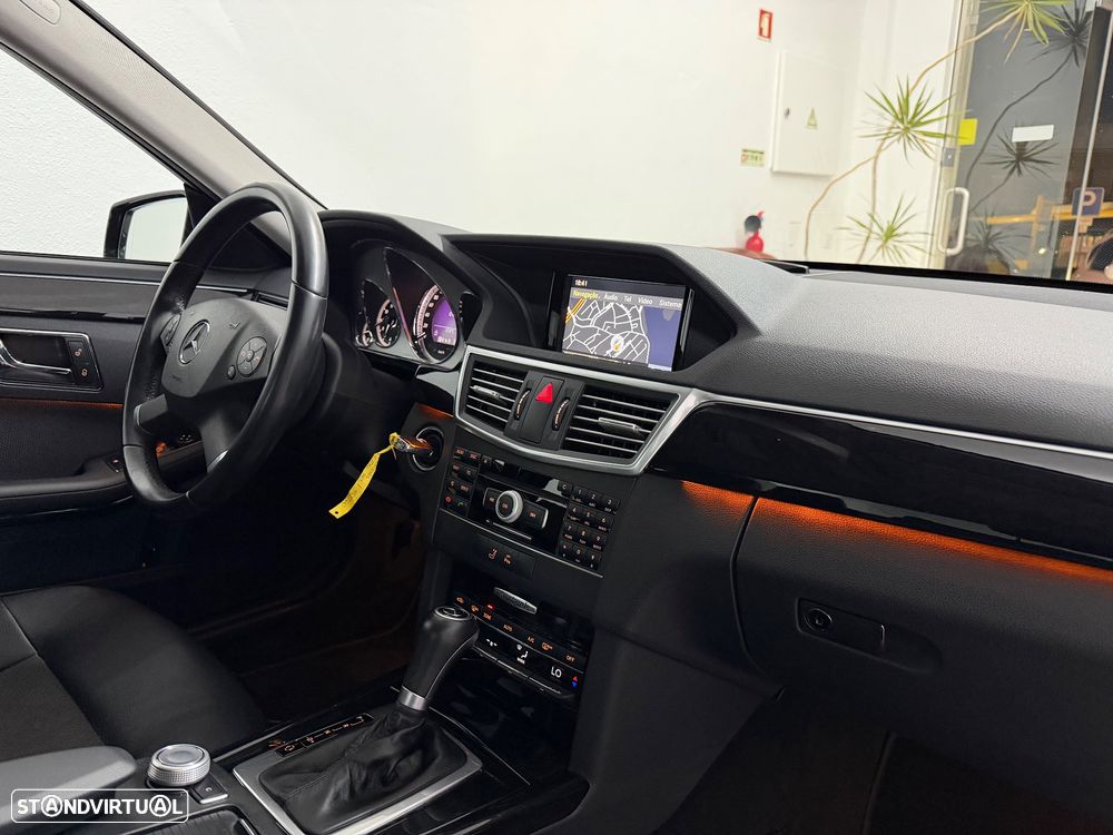 Mercedes-Benz E 250 CDI Avantgarde BlueEfficiency Auto. - 33