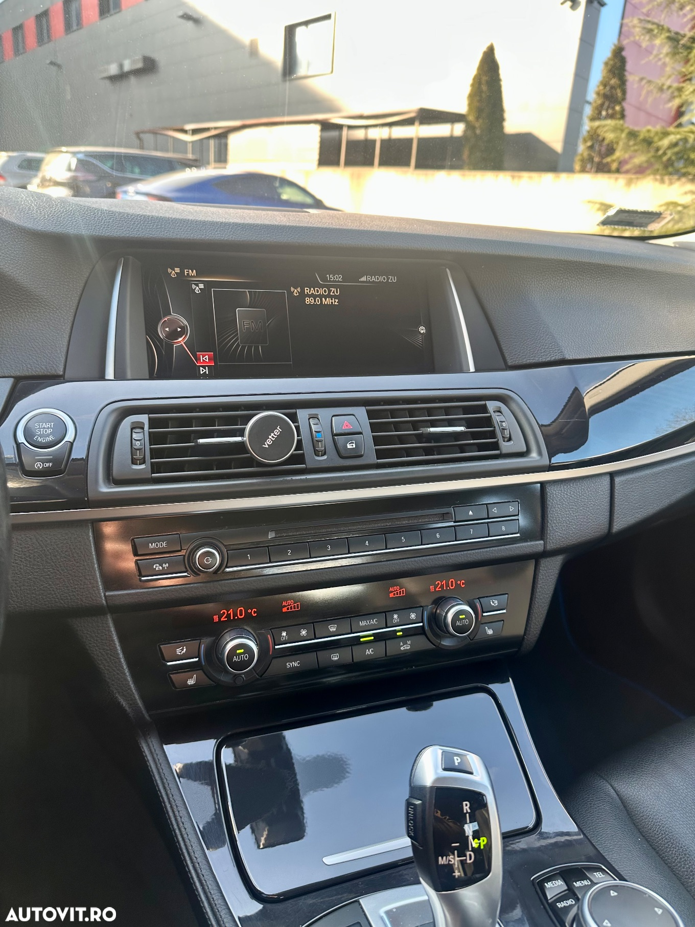 BMW Seria 5 525d xDrive AT - 6