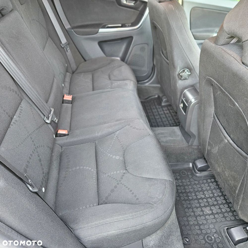 Volvo XC 60 - 18