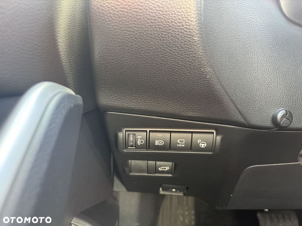 Toyota Corolla Cross 2.0 Hybrid Executive - 16