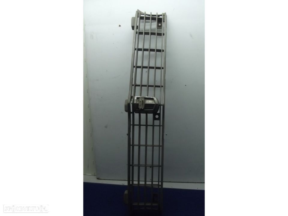 toyota corolla 1200grelha em optimo estado - 1