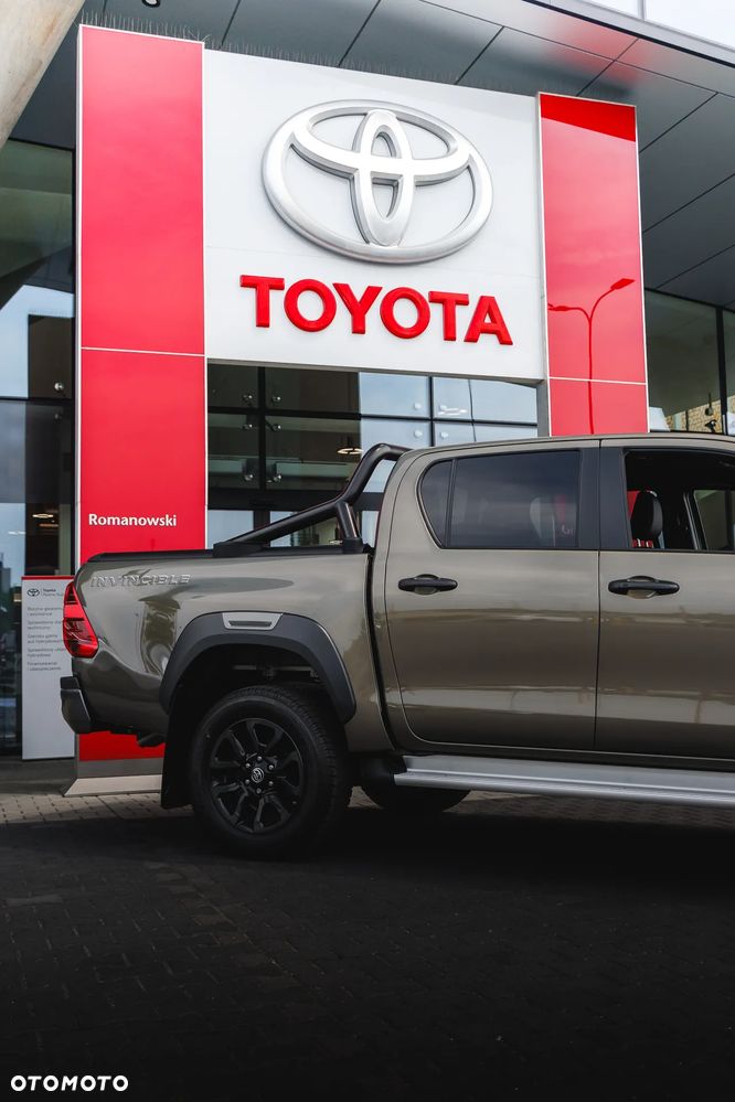 Toyota Hilux 2.8 D-4D Double Cab Invincible 4x4 - 8