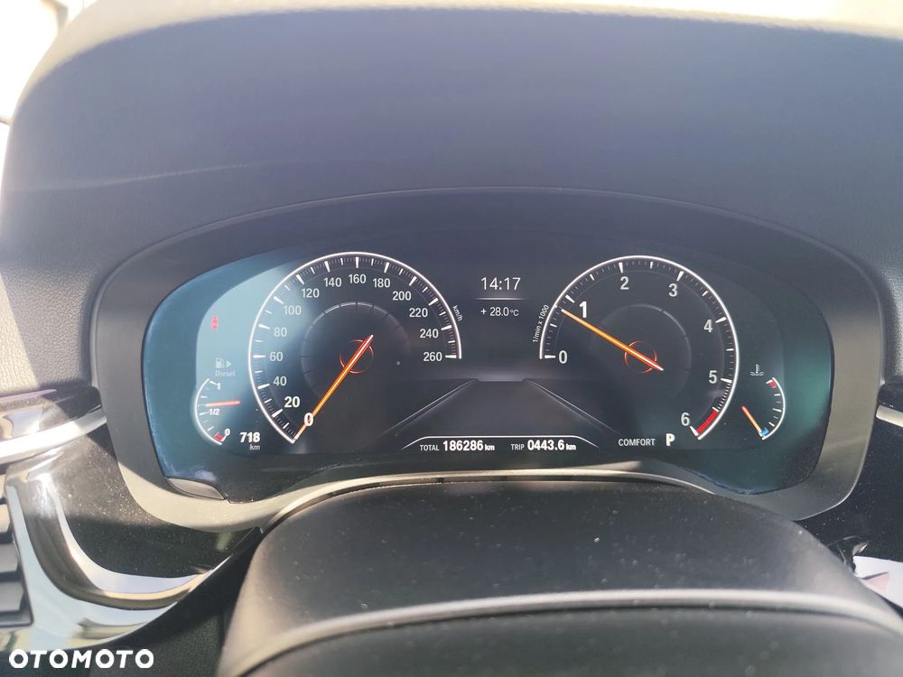 BMW Seria 5 520d Sport Line sport - 27