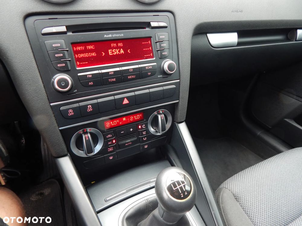 Audi A3 Sportback 1.6 TDI Attraction - 21