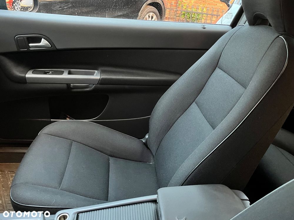 Volvo C30 D2 DRIVe Momentum - 17