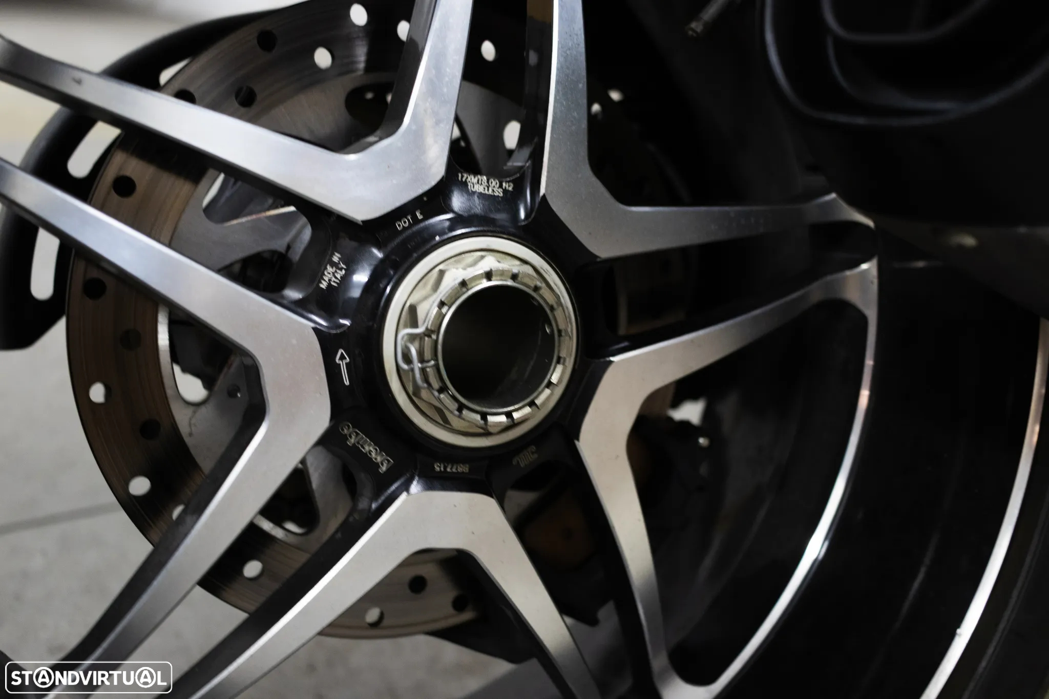 Ducati Diavel 1200 S AMG - 10