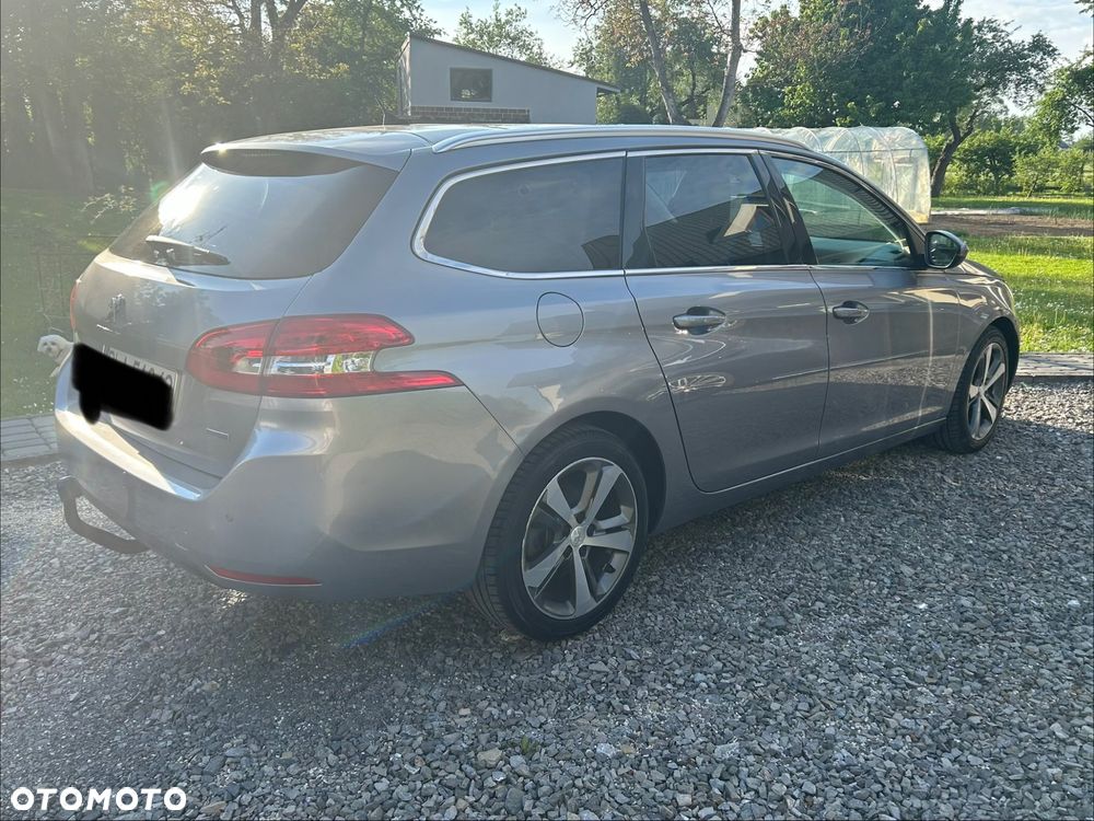 Peugeot 308 - 5