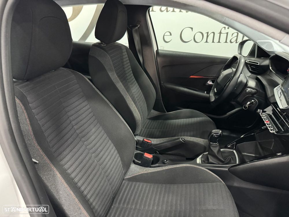 Peugeot 208 1.2 PureTech Active Pack - 39