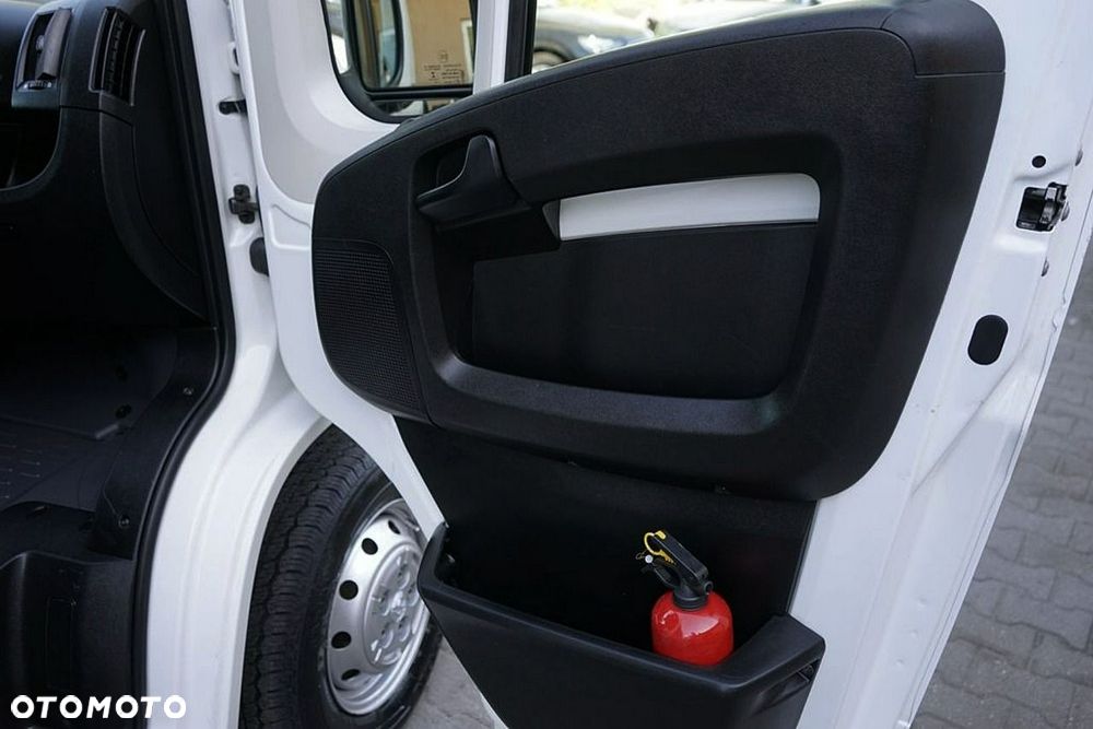 Peugeot Boxer - 12