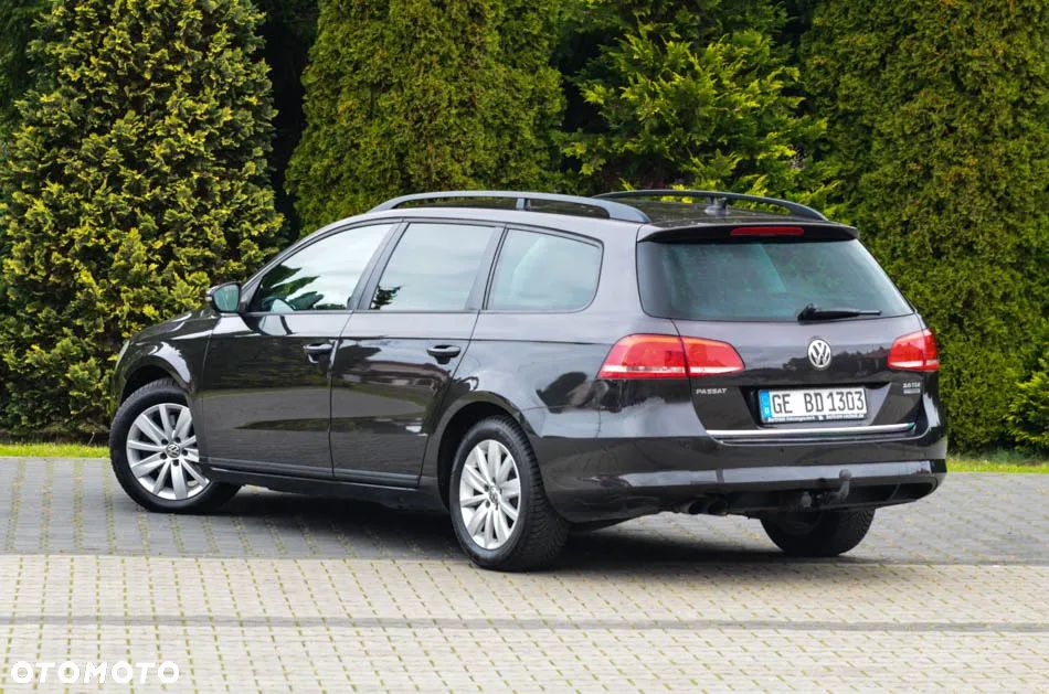 Volkswagen Passat 2.0 TDI Comfortline - 22