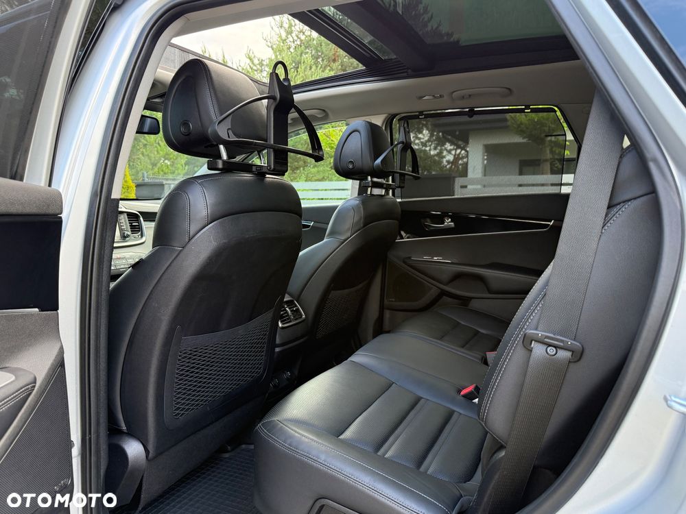 Kia Sorento 2.2 CRDi AWD GT Line - 28