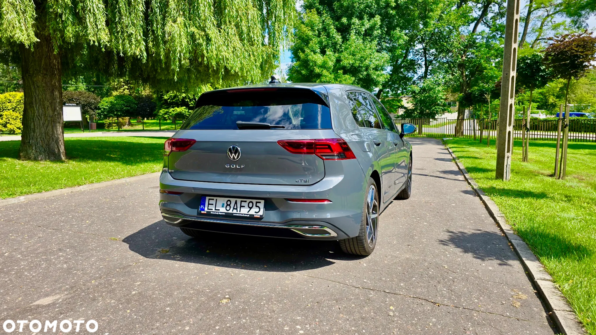 Volkswagen Golf - 5